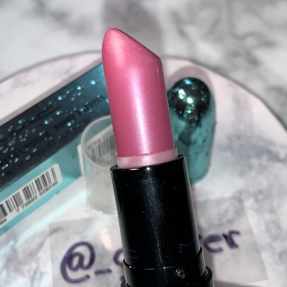 GODESS OF THE SEA ALLURING AQUATIC LE Cremesheen Lipstick MAC - Picture 5 of 13